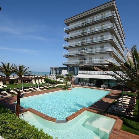 Hotel Spiaggia Pesaro Zewnętrze zdjęcie